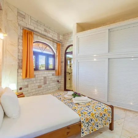 Paco's Superior Double 15 * Oziás